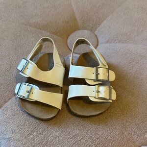 Old Navy Baby white sandals NWT